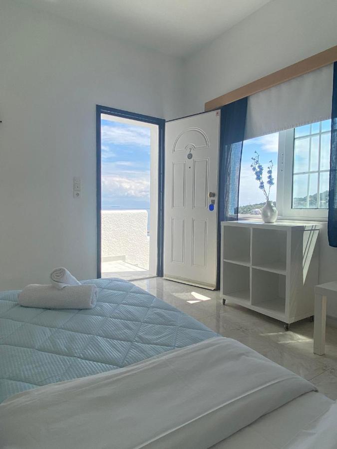 Blue Dolphin Studios And Apartment Vagia  ภายนอก รูปภาพ