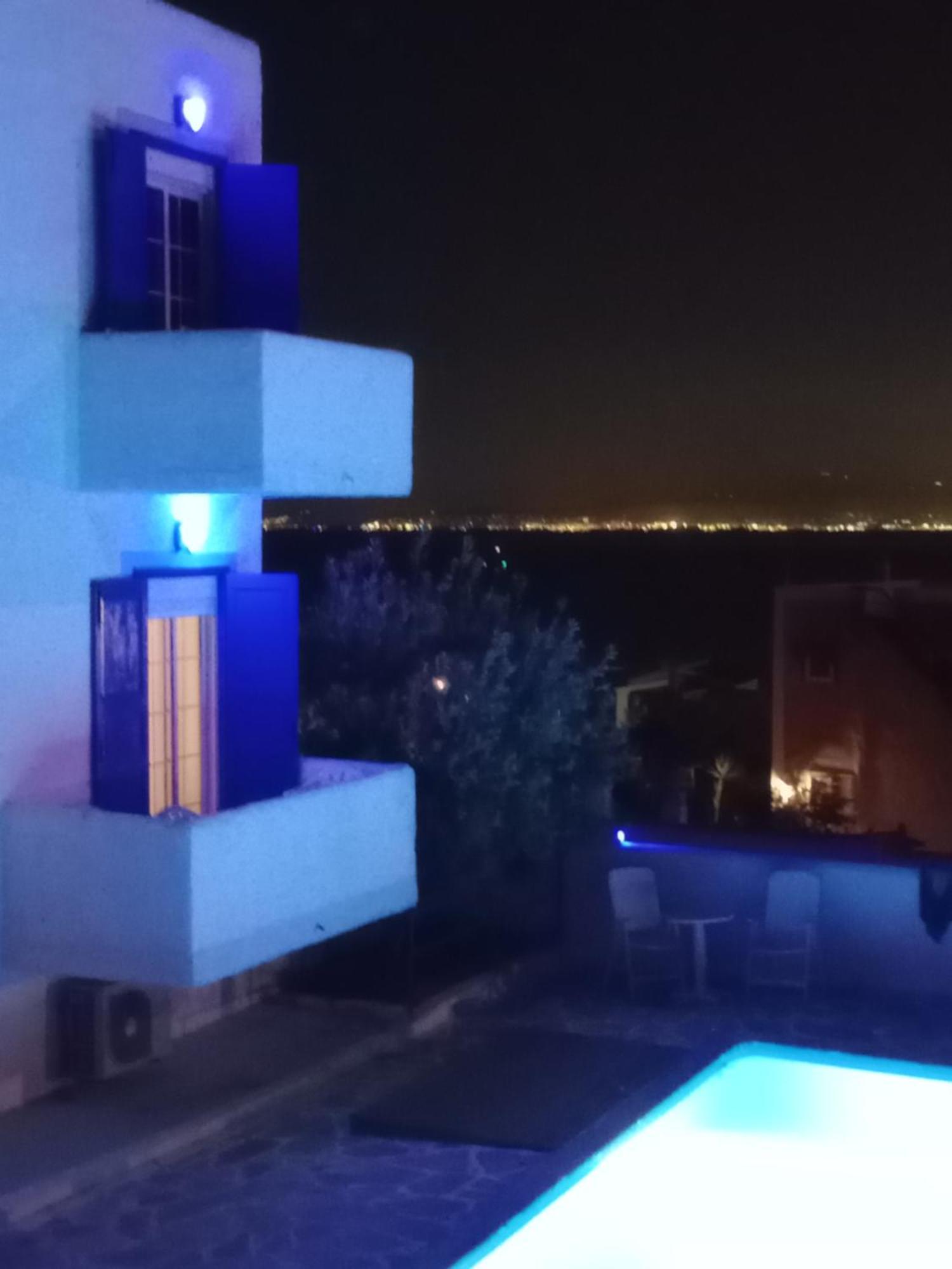 Blue Dolphin Studios And Apartment Vagia  ภายนอก รูปภาพ
