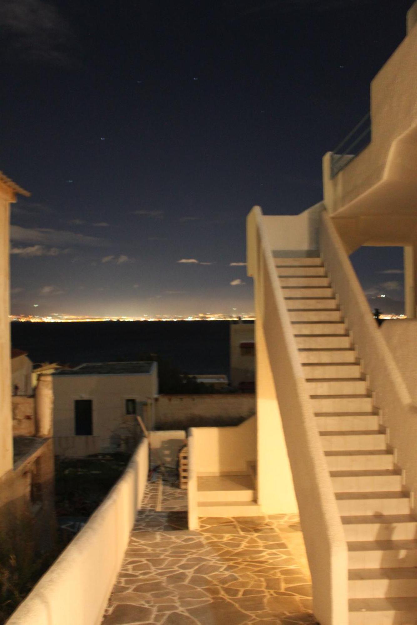 Blue Dolphin Studios And Apartment Vagia  ภายนอก รูปภาพ
